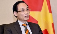 Bầu bổ sung Trưởng ban Đối ngoại Trung ương Lê Hoài Trung vào Ban Bí thư 