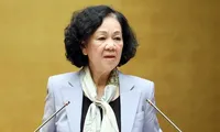 Bộ Chính trị: Cán bộ lãnh đạo, quản lý phải gương mẫu trong thực hành tiết kiệm, chống lãng phí