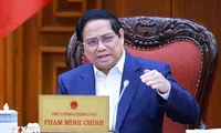 Thủ tướng và một số thành viên Chính phủ nhận thêm nhiệm vụ mới
