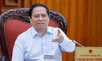 Thủ tướng phê bình 30 bộ, cơ quan và 27 địa phương chậm giải ngân vốn đầu tư công