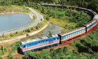 Thủ tướng yêu cầu sớm khởi công dự án đường sắt Lào Cai - Hà Nội - Hải Phòng