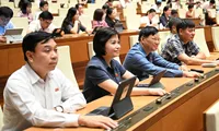 Hôm nay, Quốc hội xem xét thông qua Nghị quyết sửa đổi Hiến pháp