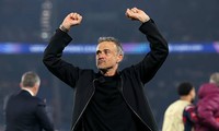 Đánh bại Arsenal, HLV PSG mỉa mai cả Premier League