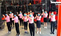 &apos;Ghen Cô Vy&apos; phiên bản công nhân gây &apos;sốt&apos;