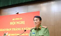 Bộ trưởng Lương Tam Quang: Tăng cường tấn công tội phạm buôn lậu, hàng giả