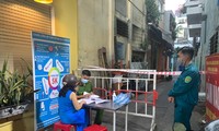 Phong tỏa chặt khu tam giác &apos;ổ dịch&apos; ở Đà Nẵng