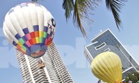 Chào đón khách quốc tế, Đà Nẵng trình diễn khinh khí cầu từ sáng tới đêm