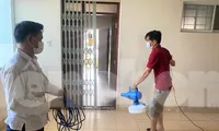 Đà Nẵng: Phun hóa chất đuổi kiến ba khoang cho hàng loạt chung cư