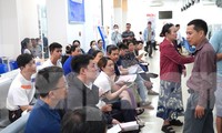 Người dân Đà Nẵng đổ xô làm giấy tờ đất