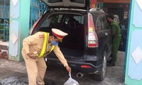 Dừng đo thân nhiệt, tài xế &apos;lộ&apos; dương tính ma túy, xe hết kiểm định