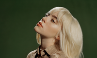 Happier Than Ever: Hành trình trưởng thành và hàn gắn vết sẹo tâm hồn của Billie Eilish 