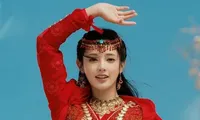Số nhọ như Bành Tiểu Nhiễm: Hết phim &quot;xếp kho&quot; vì Phạm Băng Băng đến Trương Triết Hạn