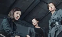 Kim Ha Neul cực ấn tượng trong &quot;Kill Heel&quot;: Khi chuyện tình Hoàng tử Lọ Lem chỉ là cổ tích