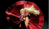 Lady Gaga mời nhiều nghệ sĩ LGBT+ tham gia album &quot;Born This Way&quot; phiên bản kỷ niệm