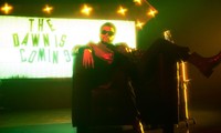 Chẳng cần kèn vàng Grammys, &quot;Blinding Lights&quot; vẫn là ca khúc thành công nhất mọi thời đại