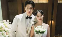 Kim Hye Yoon phủ nhận hẹn hò Byeon Woo Seok sau tập cuối &quot;Lovely Runner&quot;