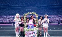 IVE lập kỷ lục kép ngay lần đầu bước chân vào Tokyo Dome, vượt aepsa, Stray Kids