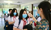 Lịch trở lại trường học trực tiếp của học sinh tại Hà Nội và TP.HCM cụ thể như thế nào?