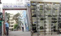 Trường chuyên hàng đầu TP.HCM nói không với việc sử dụng điện thoại trong giờ học