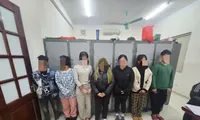 Vụ nữ sinh 2K8 ở Hà Nội bị bạn cũ gọi người đánh hội đồng: Khởi tố 2 đối tượng