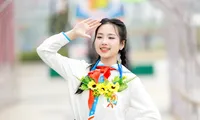 &quot;In tư&quot; nữ sinh THCS Ngô Sĩ Liên - MC Đại hội Cháu ngoan Bác Hồ TP Hà Nội 2025