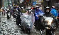 Miền Bắc có thể sắp đón một đợt mưa rất lớn trong tuần này, cảnh báo ngập úng
