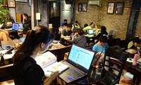 COVID-19 trở lại “đánh thẳng” vào học đường, học sinh sinh viên tại TP.HCM cần làm gì?