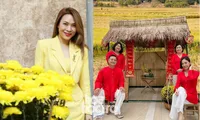 Sao Việt đầu năm: Mỹ Tâm khoe sắc trong váy vàng rực rỡ, Sơn Tùng M-TP chuẩn &quot;soái ca&quot; bên em trai