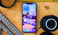 iPhone 12 của Apple mắc phải lỗi “lạ” khiến người dùng cảm thấy khó chịu