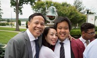 Bố của Đỗ Nhật Nam viết tâm thư gửi con trai: “Con sẽ thành nhân trước khi thành danh“