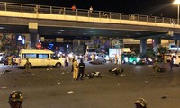 Hiện trường vụ tai nạn kéo dài hơn 100m.