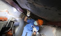 Cảnh báo nguy cơ tái diễn ùn tắc đăng kiểm ô tô cuối năm