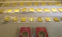 Giá SJC giảm, vàng nhẫn chững lại