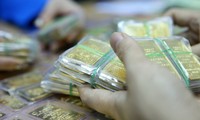 Giá vàng ‘giậm chân tại chỗ’