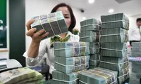 Gần 6,7 triệu tỷ đồng &apos;đổ&apos; vào ngân hàng dù lãi suất thấp