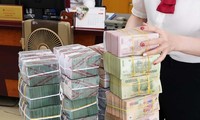 Nợ xấu ngân hàng đang tăng nhanh
