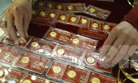 Giá vàng bất ngờ tăng mạnh 