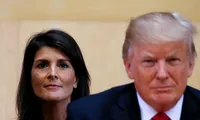 Đại sứ Mỹ tại LHQ Nikky Haley (trái) và Tổng thống Mỹ Donald Trump (phải). Ảnh: RT