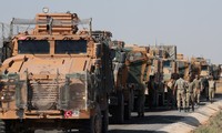 Lực lượng Thổ Nhĩ Kỳ ở thị trấn biên giới giáp Syria. Ảnh: Reuters