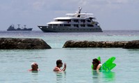 &apos;Thiên đường nghỉ dưỡng&apos; Maldives đối mặt làn sóng tẩy chay 