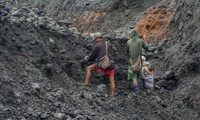 Sập mỏ đá quý, hơn 50 người có thể đã thiệt mạng