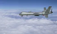 Iran phóng tên lửa vào máy bay không người lái Mỹ trước khi tấn công tàu dầu?