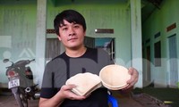 Sản phẩm từ mo cau vừa đẹp, độc đáo, lại thân thiện với môi trường nên được thị trường nước ngoài rất ưa chuộng. Ảnh: Nguyễn Ngọc