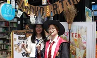 Hàng loạt nhà sách bắt tay tổ chức “Hội sách Xuyên Việt”: Teen tha hồ “săn” sách siêu rẻ!