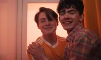 Biết tuốt về “Heartstopper” (Trái Tim Ngừng Nhịp) mùa 2: Cặp đôi mới và rắc rối mới