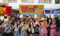 Tết đã về đến sân trường, teen tổ chức 7749 hoạt động chào Xuân vui nổ trời
