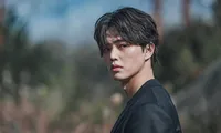 Hé lộ về mùa 3 “Sweet Home”: Trả lại vai chính cho Song Kang trong mùa cuối