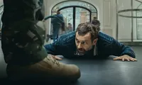 Đứng nhất Netflix, phim từ vụ bắt cóc có thật “iHostage” có thực sự đáng xem?