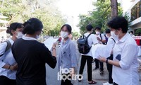 Thi tốt nghiệp THPT Quốc gia đợt 2: Đề Toán “nhẹ nhàng”, thí sinh thở phào nhẹ nhõm