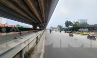 Giao thông Hà Nội &apos;khác lạ&apos; ngày cận Tết